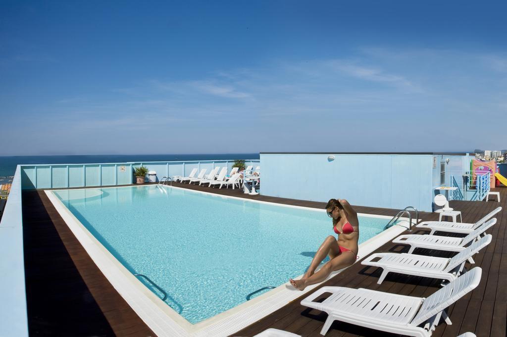 Hotel Elite Cattolica Eksteriør bilde