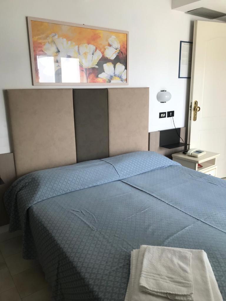 Hotel Elite Cattolica Eksteriør bilde